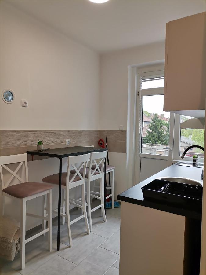 Apartman Maki Сомбор Экстерьер фото